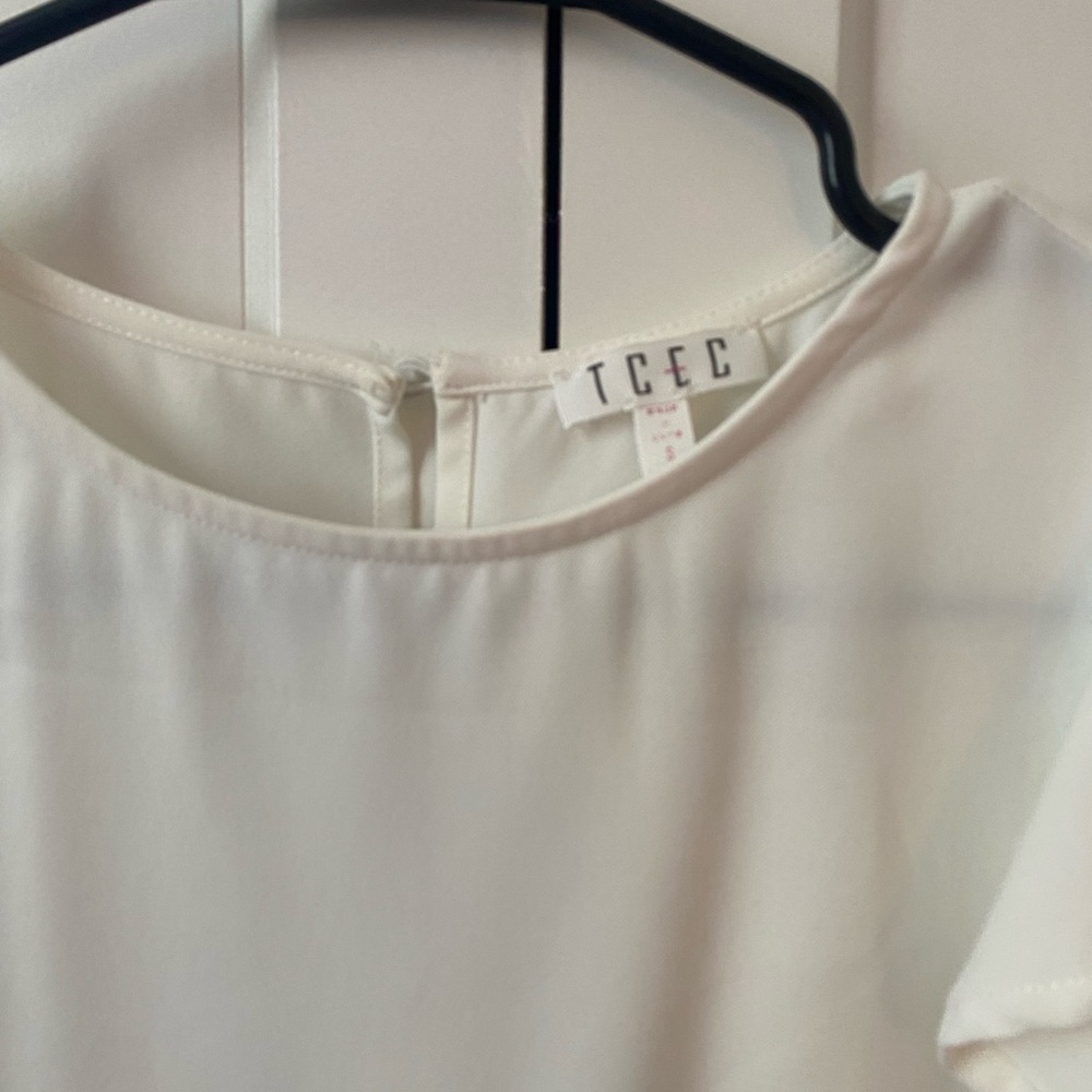 TCEC White Ruffle Sleeve Top - Picture 2 of 6
